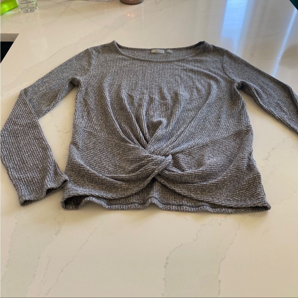 Zella medium grey blouse